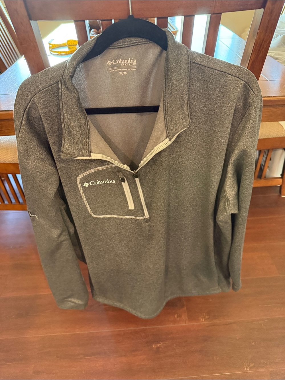 Columbia Men’s Gray Quarter-Zip Pullover. Black Sheep golf course